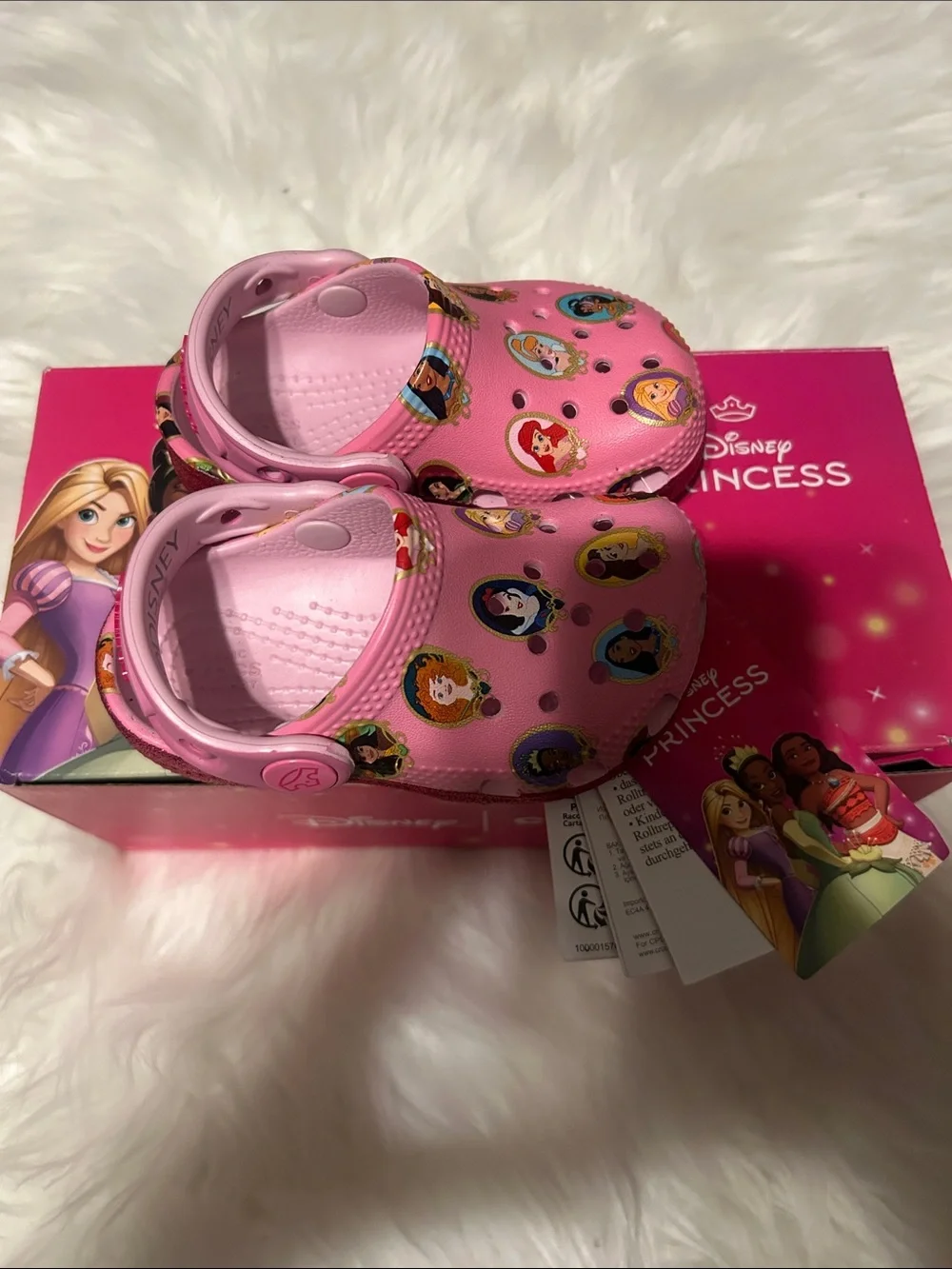 New in box pink Disney princess crocs size. 5c